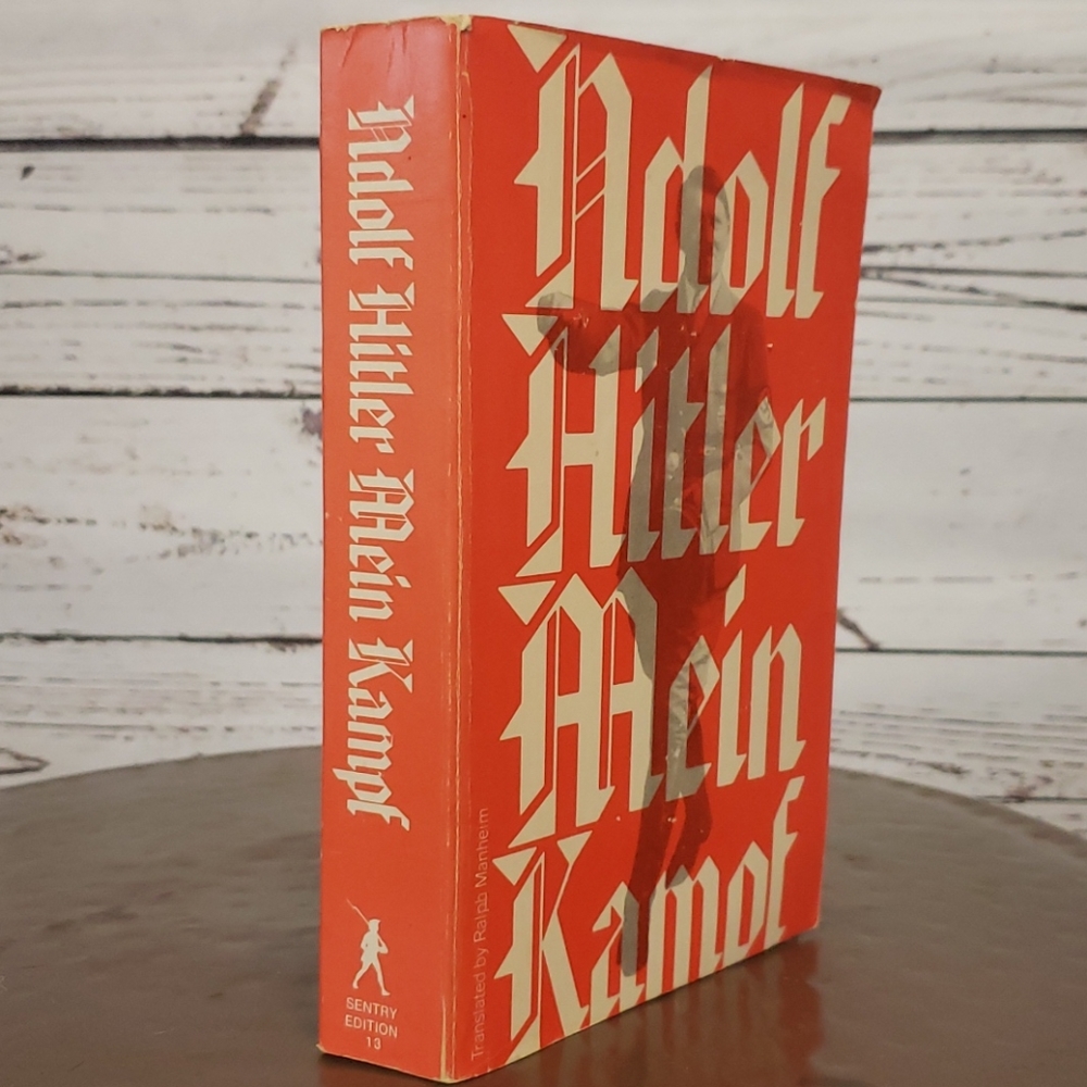 Book Mein Kampf by Adolf Hitler